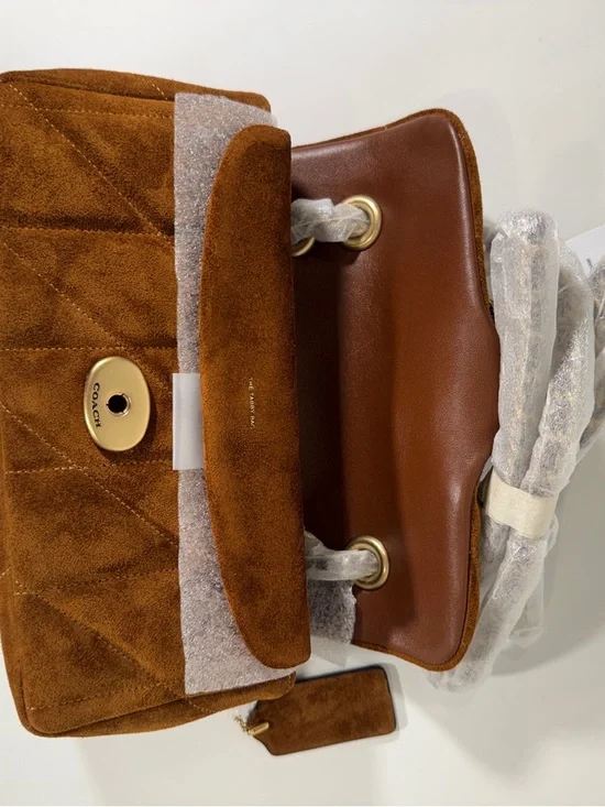 Coach Tabby 20 Suede Quilted Shoulder Bag in warm brown with Gold Hardware - Picture 4 of 6